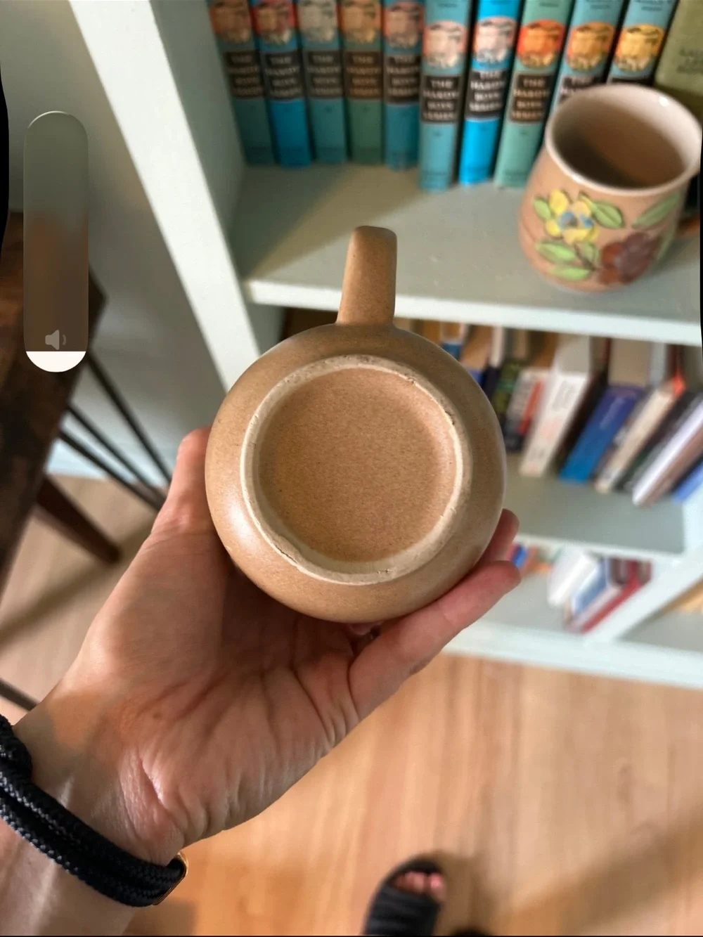 Hand-Painted Floral Stoneware Mug Set
